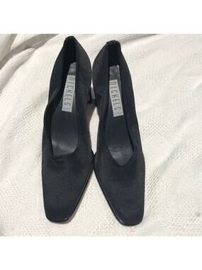 Nickels 8.5 black pump euc great closet staple
